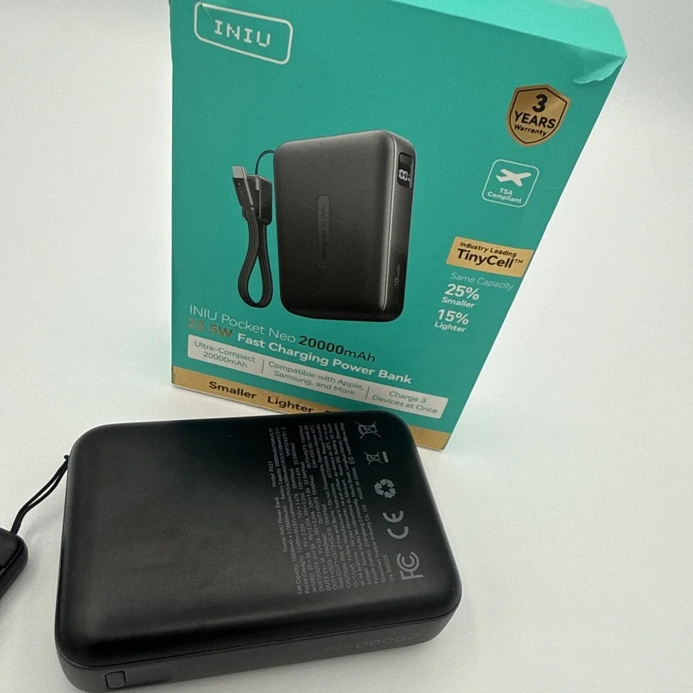 Lot of 2 INIU Portable Charger PowerPaw 10000mAh 22.5W Fast Charging Power Bank